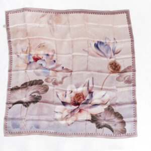 Pañuelo de Seda Lotus Dreams